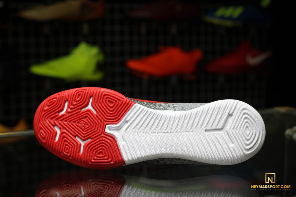 Nike Mercurial Vapor 12 Pro IC NJR Silêncio - White/Challenge Red/Black