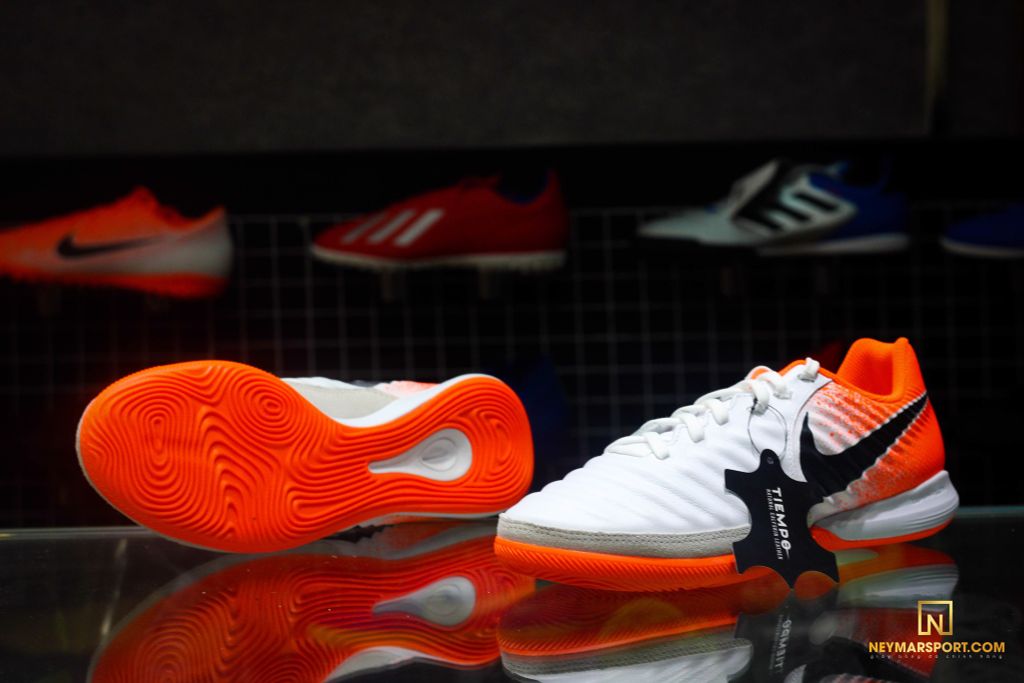 Nike Lunar Legend 7 Pro IC Euphoria - White/Hyper Crimson
