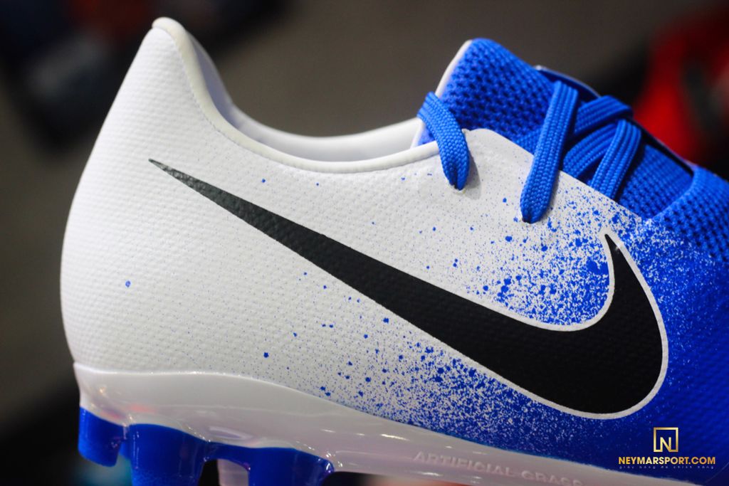 Nike Phantom Venom Academy AG Euphoria - White/Blue/Black