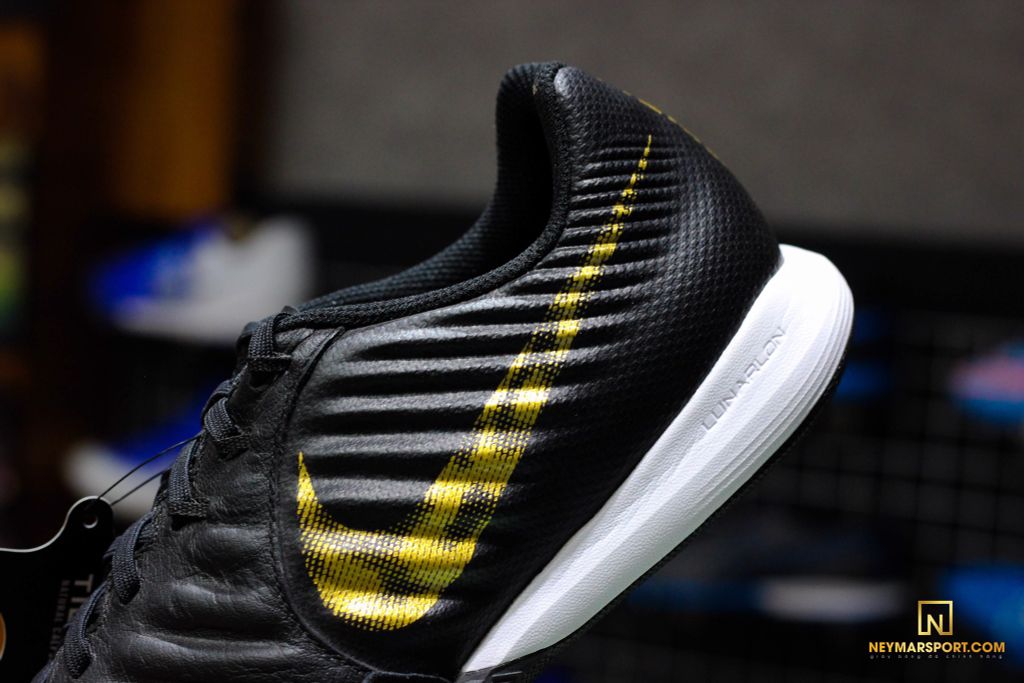 Nike Lunar Legend 7 Pro IC Black Lux - Black/Metallic Vivid Gold
