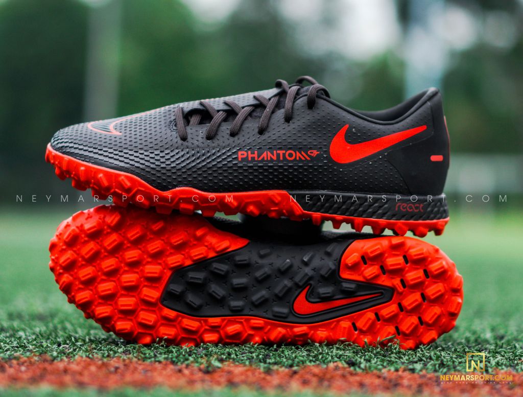 Nike Phantom GT React Pro TF Black X Chile Red - Black/Chile Red/Dark Smoke Grey