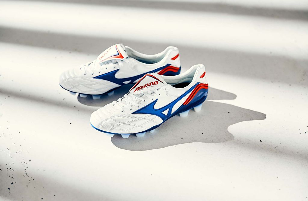Mizuno Morelia Wave Made in Japan FG - White/Blue LIMITED EDITION PRE-ORDER