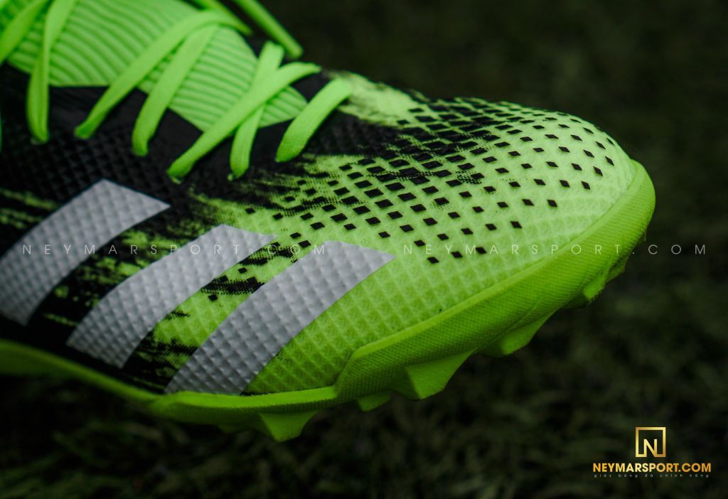 ADIDAS PREDATOR 20.3 LOW TF PRECISION TO BLUR - SIGNAL GREEN/FOOTWEAR WHITE/CORE BLACK