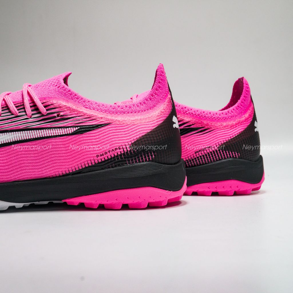 Giày đá bóng PUMA Ultra Ultimate Cage TT Phenomenal - Poison Pink/PUMA White/PUMA Black 107745-01