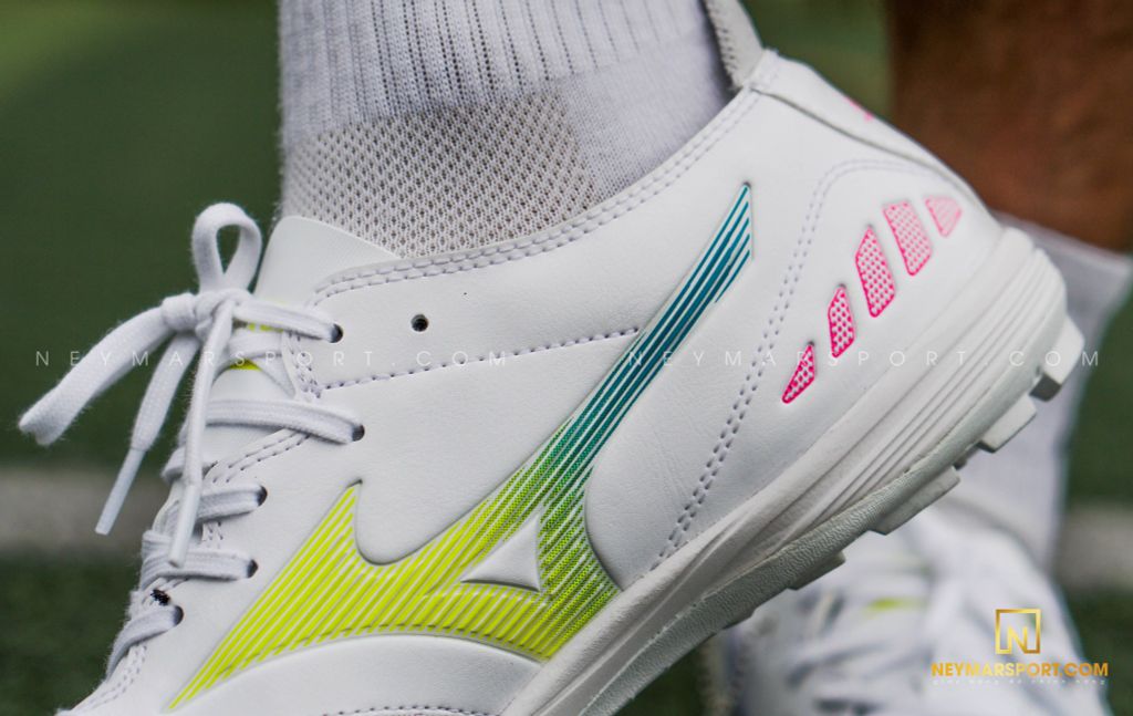 MIZUNO MORELIA NEO III PRO AS TF - White/Yellow/Pink