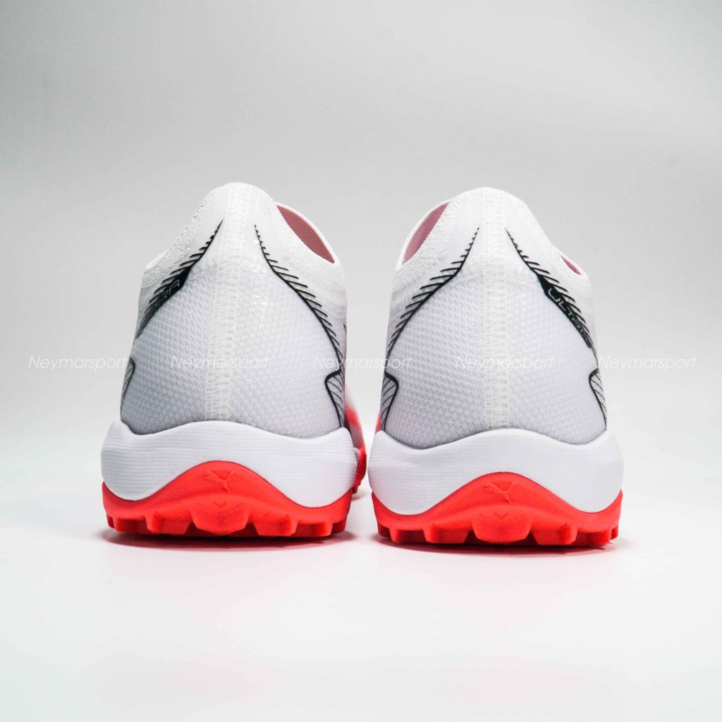 Giày đá bóng PUMA Ultra Match TT Breakthrough - PUMA White/PUMA Black/Fire Orchid 107521-01