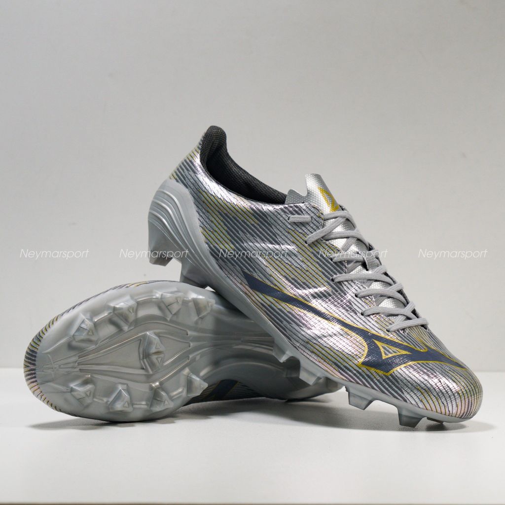 Giày đá bóng Mizuno Alpha II Pro FG Platinum Silver - Galaxy Silver/Gold P1GA256404
