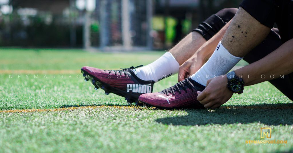 PUMA Ultra 3.1 FG/AG Turbo - PUMA Black/Luminous Pink
