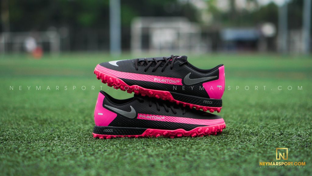 Nike Phantom GT REACT PRO TF - Black/Metallic Silver/Pink Blast