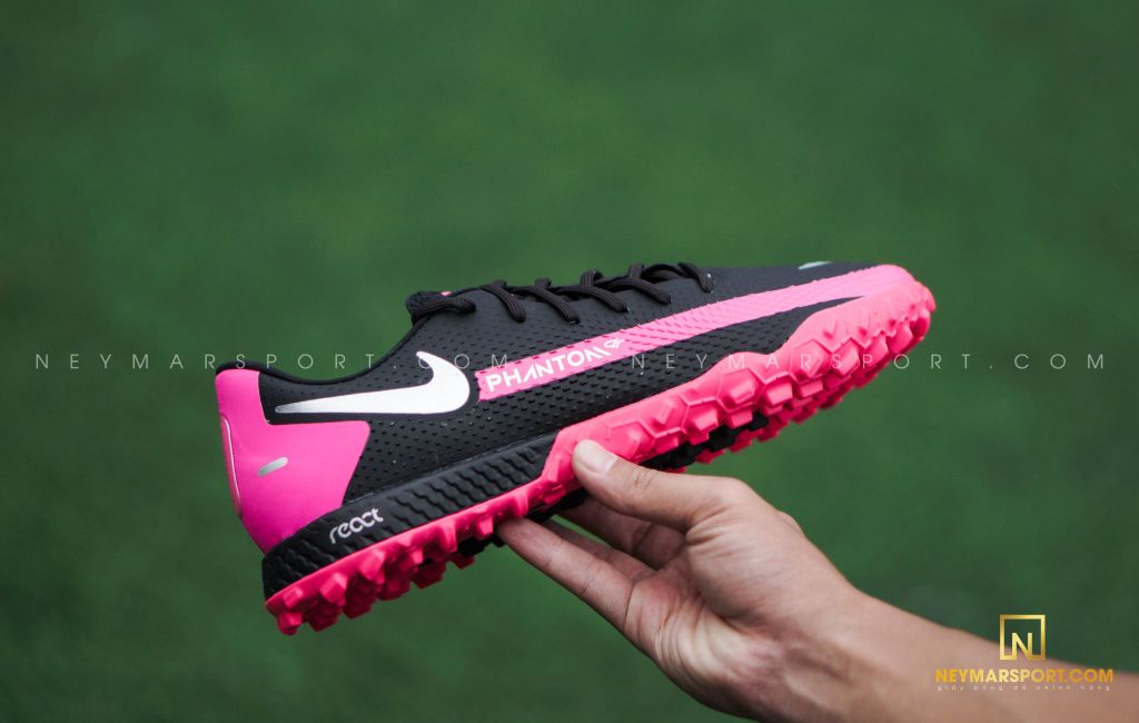 Nike Phantom GT REACT PRO TF - Black/Metallic Silver/Pink Blast