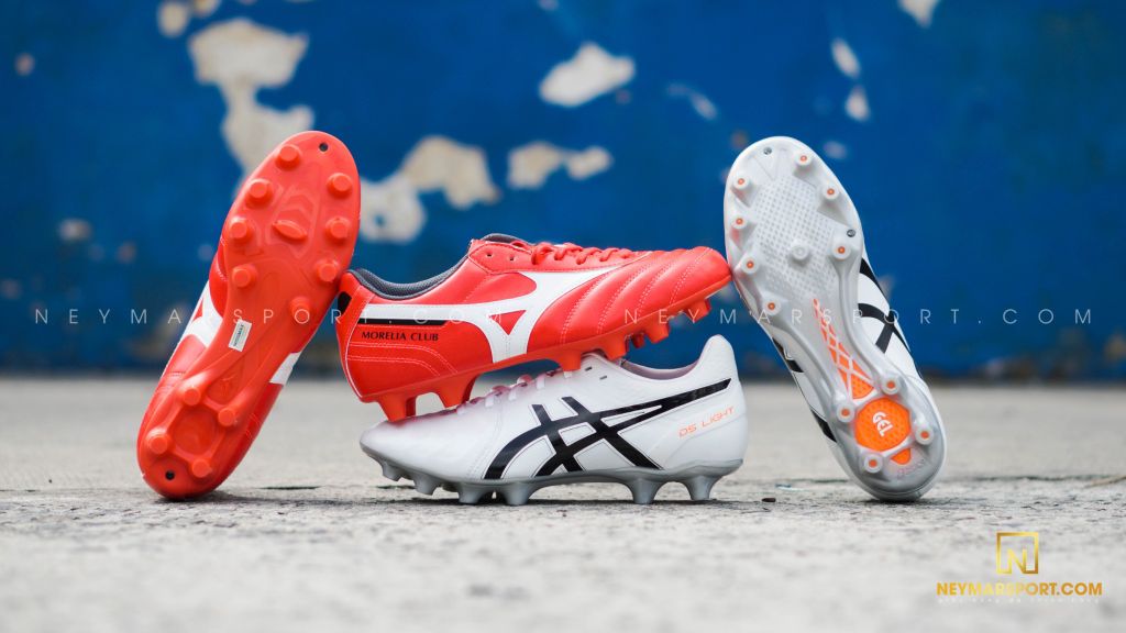 ASICS DS LIGHT WD FG - White/Black