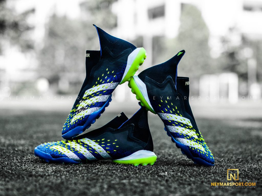adidas Predator Freak + TF Superlative - Core Black/Footwear White/Solar Yellow