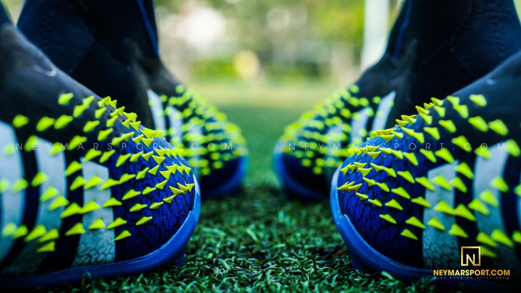 adidas Predator Freak + TF Superlative - Core Black/Footwear White/Solar Yellow