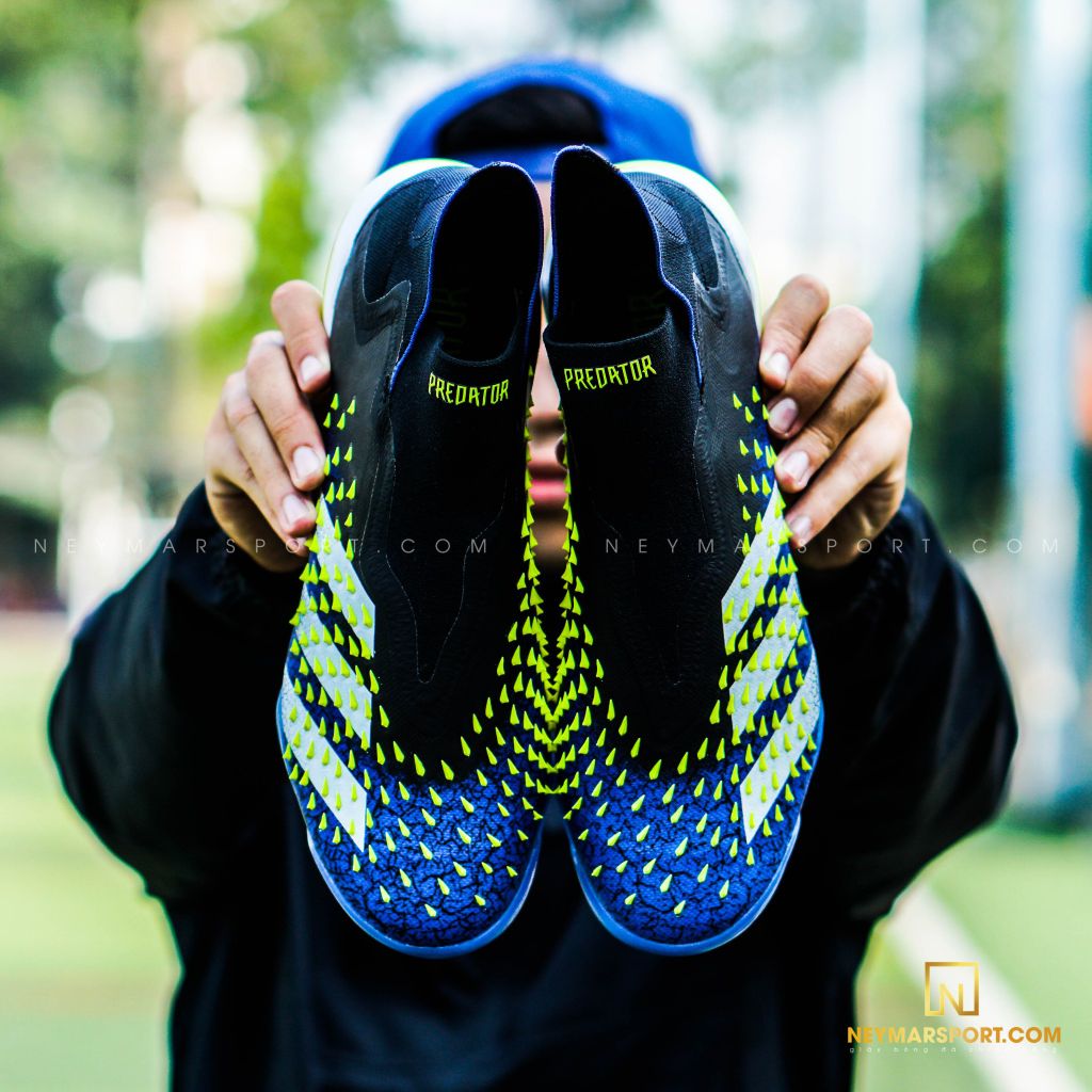 adidas Predator Freak + TF Superlative - Core Black/Footwear White/Solar Yellow