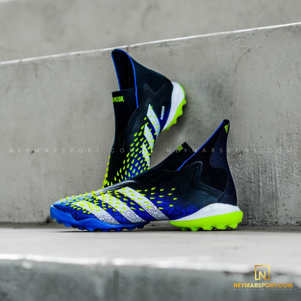 adidas Predator Freak + TF Superlative - Core Black/Footwear White/Solar Yellow