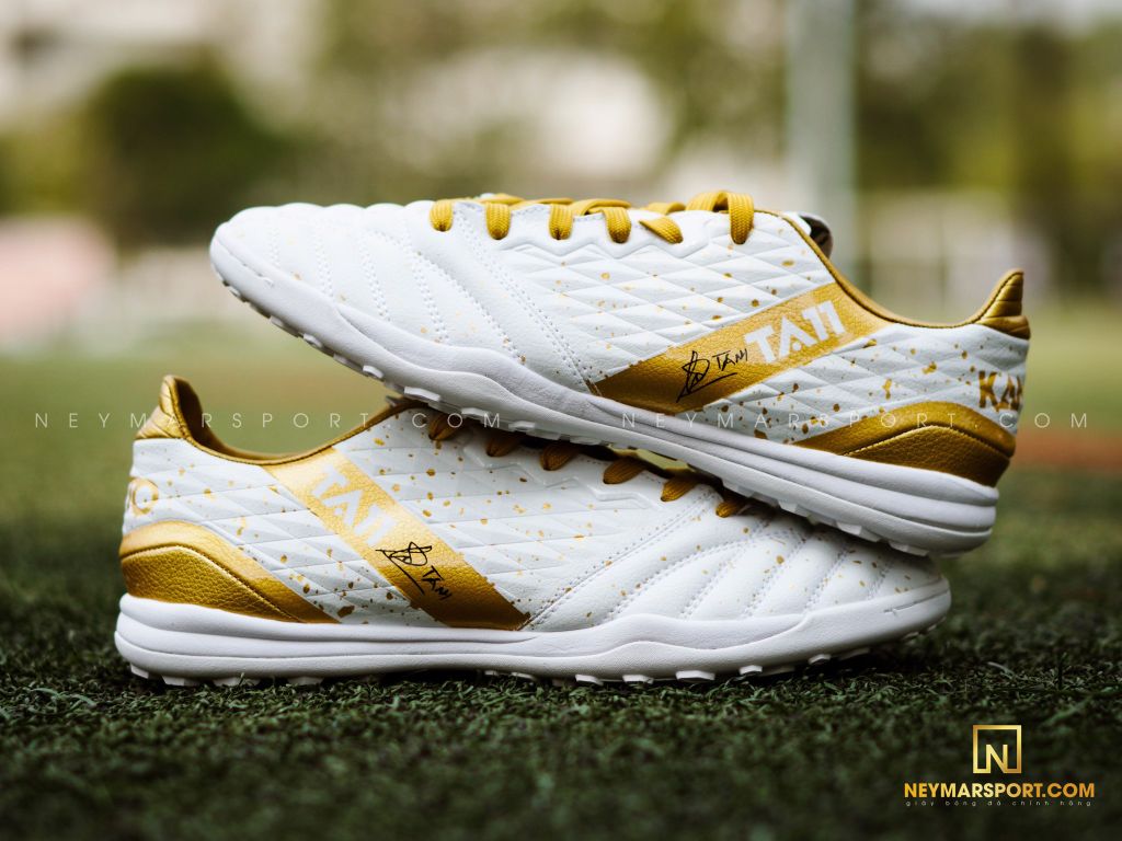GIÀY ĐÁ BÓNG KAMITO TA11 TF TOUCH OF MAGIC - WHITE/GOLD
