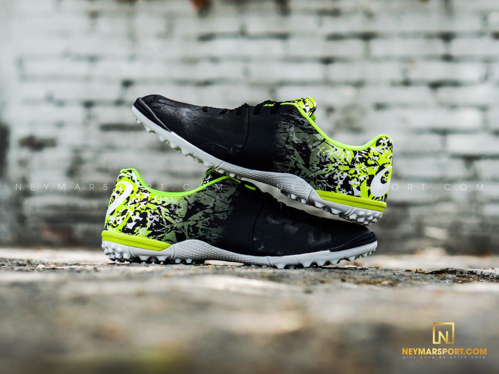 ASICS TOQUE 6 TF - Black/Safety Yellow