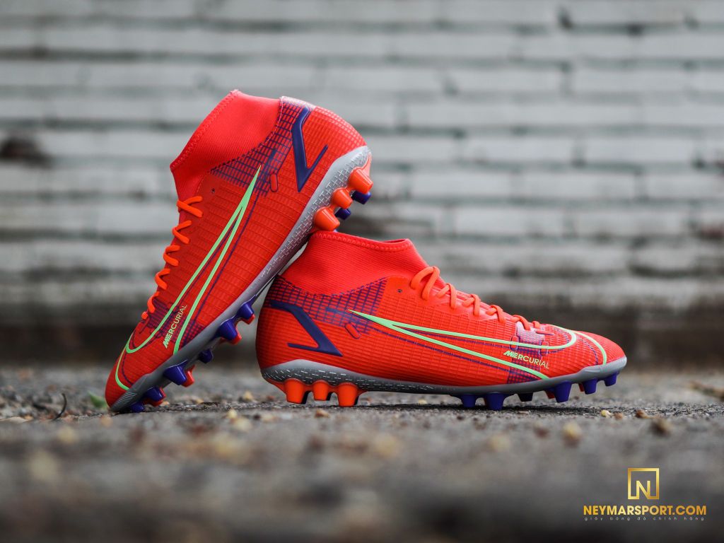 Nike Mercurial Superfly 8 Academy AG Spectrum - Bright Crimson/Metallic Silver
