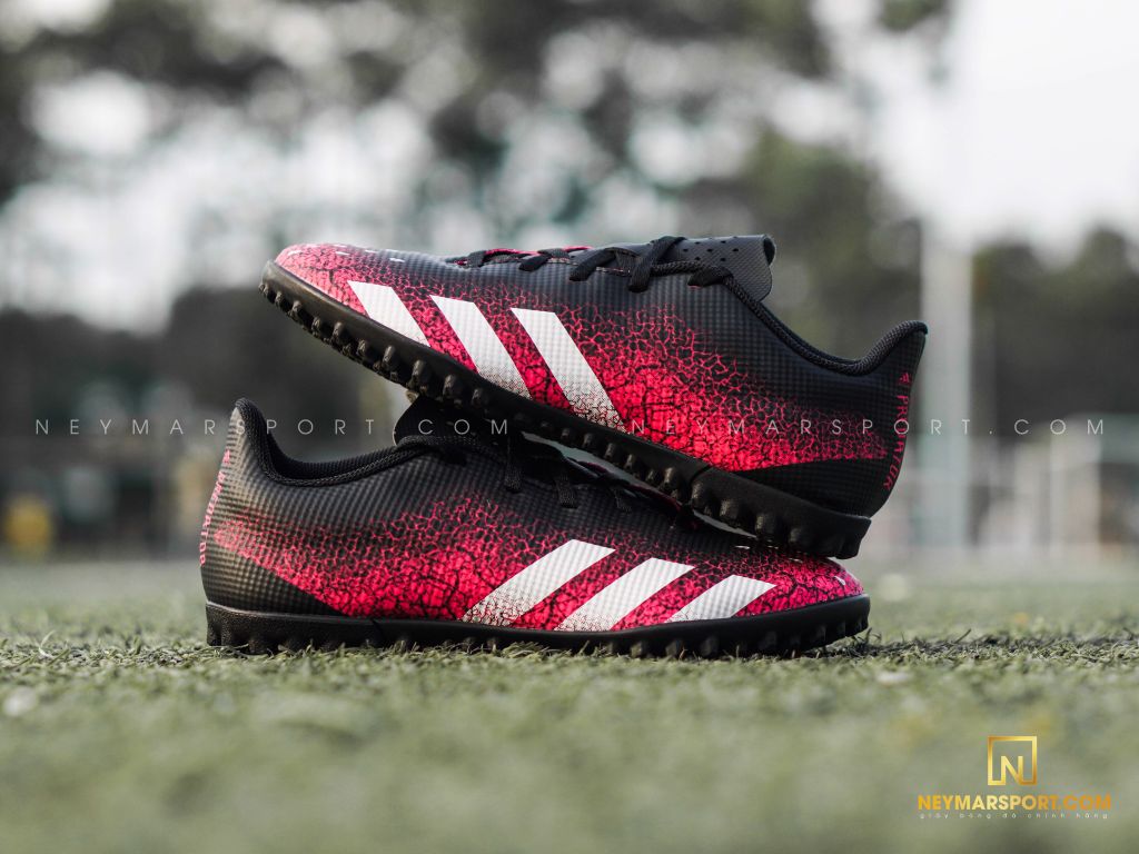 adidas Predator Freak .4 TF Superspectral - Core Black/Footwear White/Shock Pink