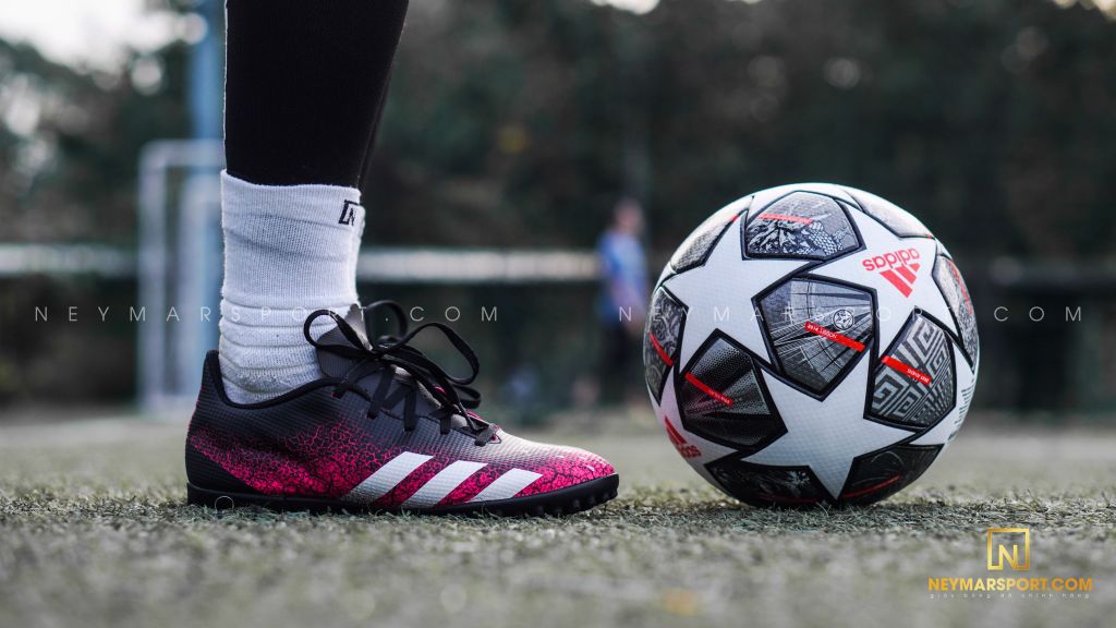 adidas Predator Freak .4 TF Superspectral - Core Black/Footwear White/Shock Pink