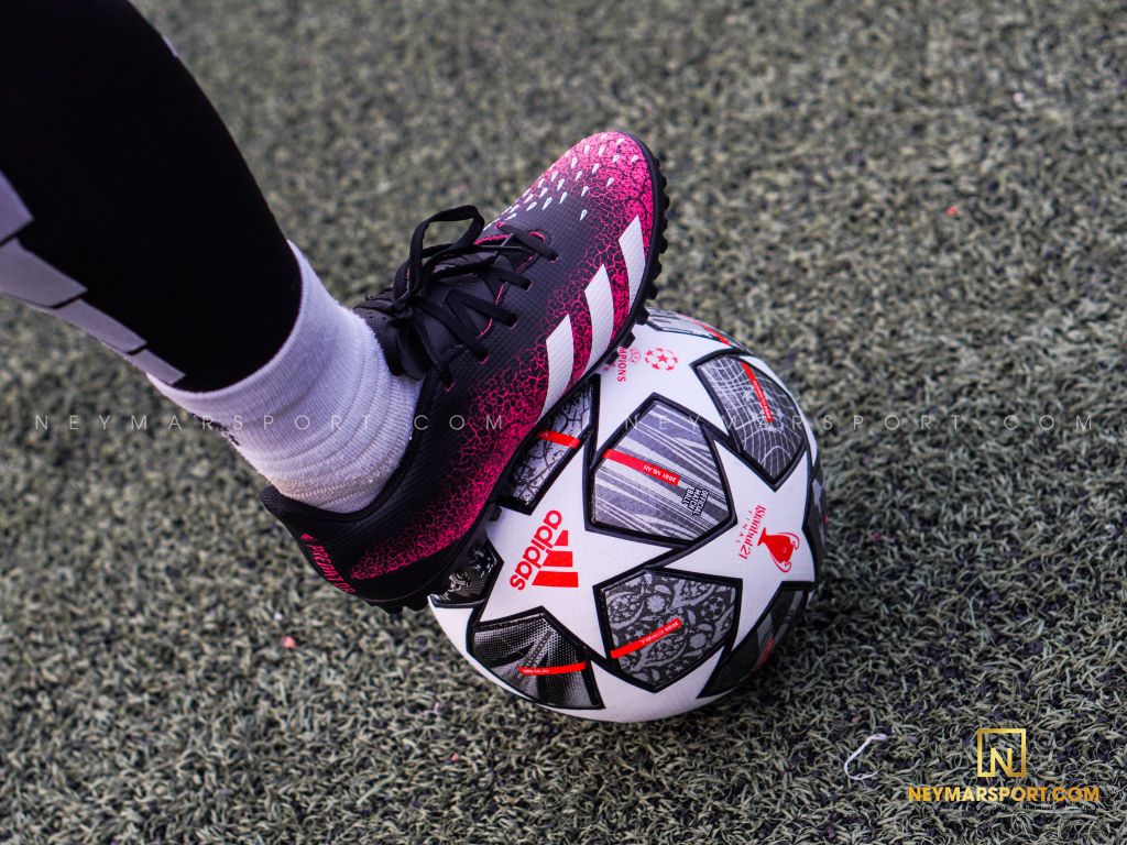 adidas Predator Freak .4 TF Superspectral - Core Black/Footwear White/Shock Pink
