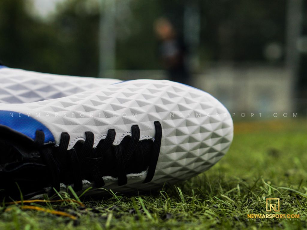 Nike Tiempo Legend 8 Pro FG Daybreak - White/Black/Hyper Royal/Metallic Silver