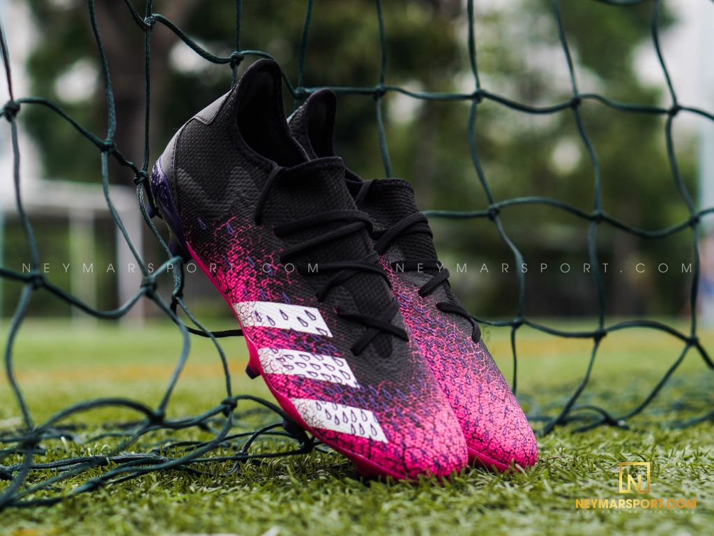 adidas Predator Freak .3 Low FG/AG Superspectral - Core Black/Footwear White/Shock Pink