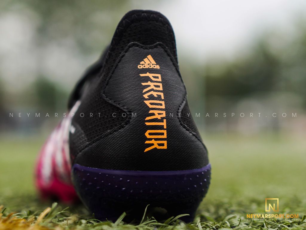 adidas Predator Freak .3 Low FG/AG Superspectral - Core Black/Footwear White/Shock Pink