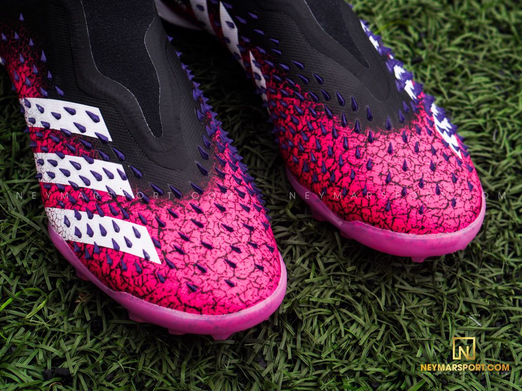 adidas Predator Freak + TF Superspectral - Core Black/Footwear White/Shock Pink