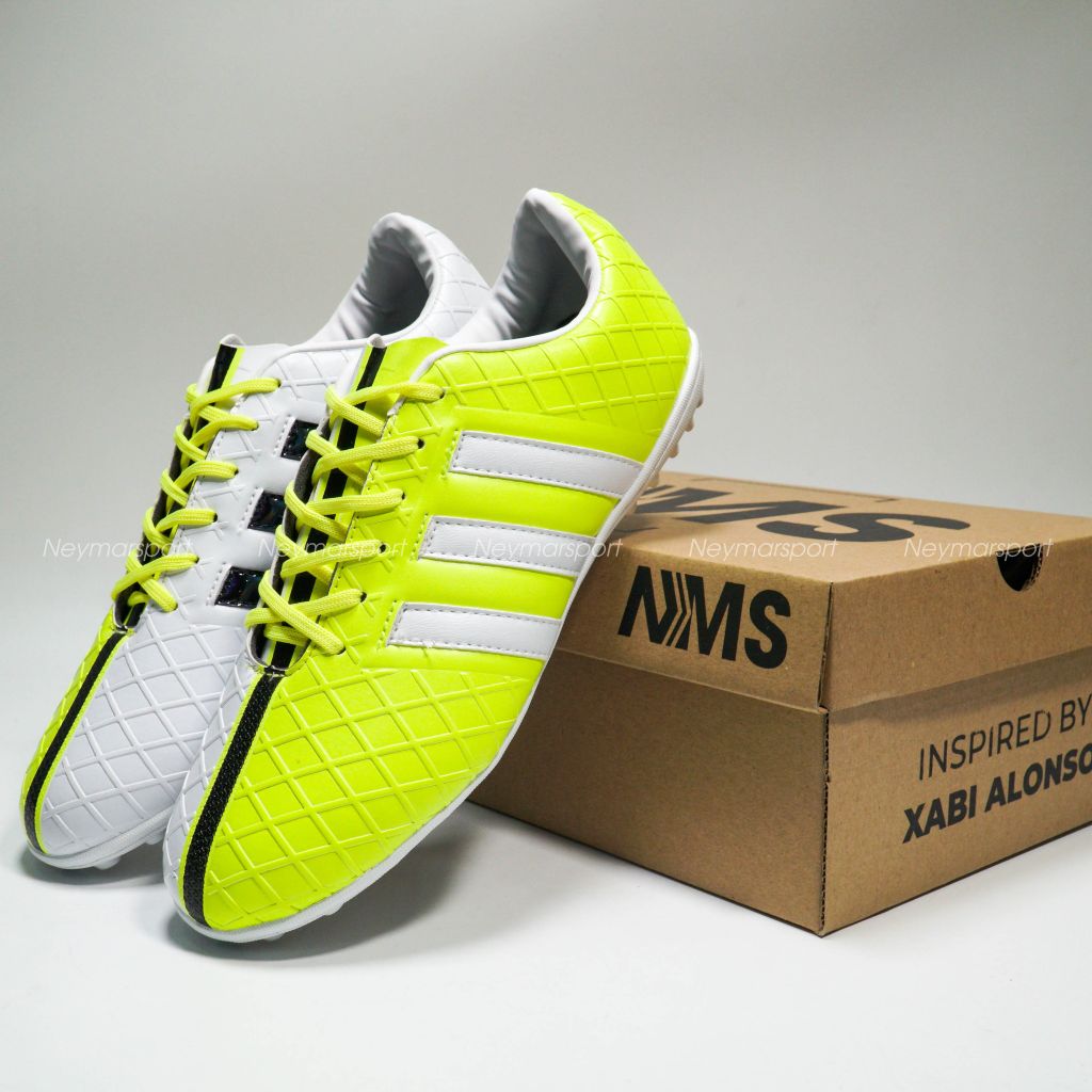 Giày đá bóng NMS XABI TF - White/Neon Green