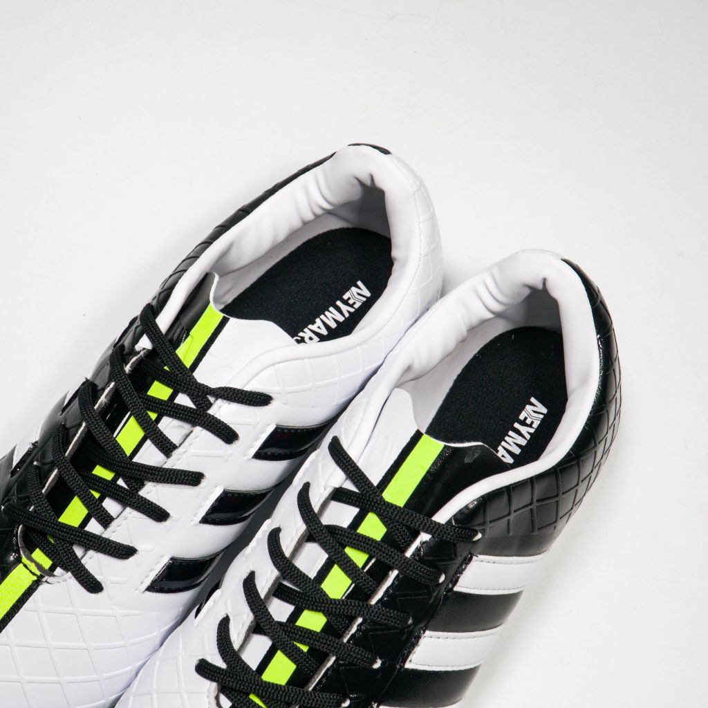 Giày đá bóng NMS XABI TF - White/Black