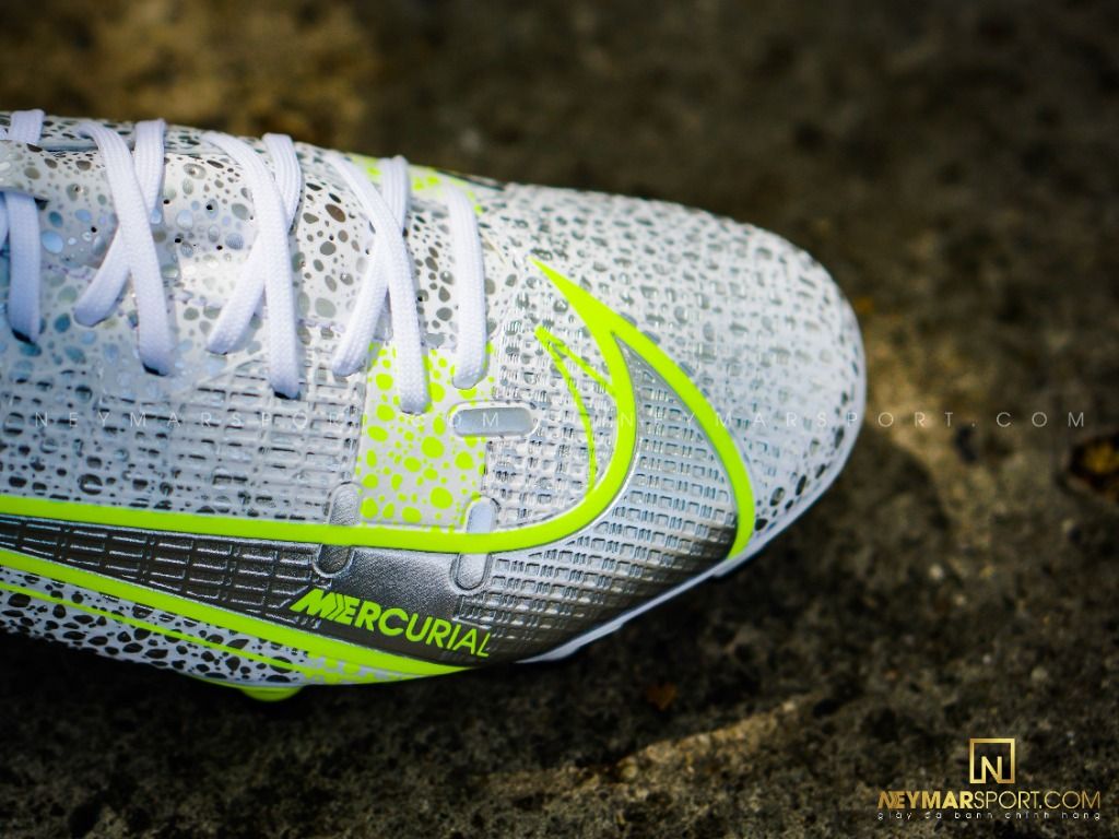 Nike Mercurial Vapor 14 Academy MG Silver Safari - White/Black/Metallic Silver/Volt