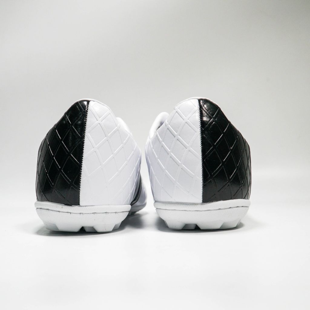 Giày đá bóng NMS XABI TF - White/Black