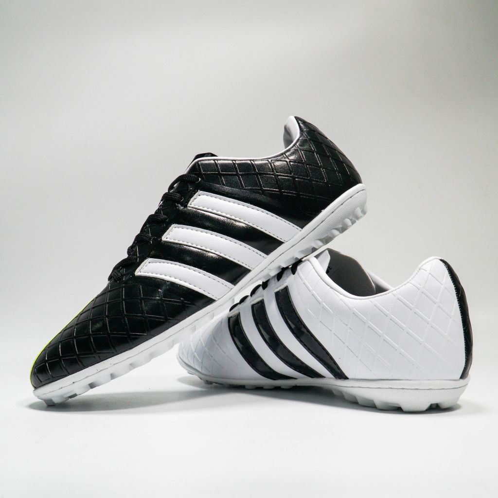 Giày đá bóng NMS XABI TF - White/Black