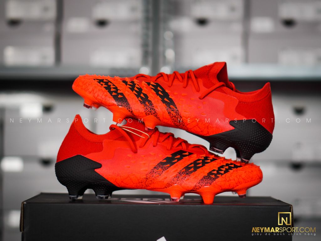 adidas Predator Freak .1 Low FG Meteorite - Red/Core Black/Solar Red