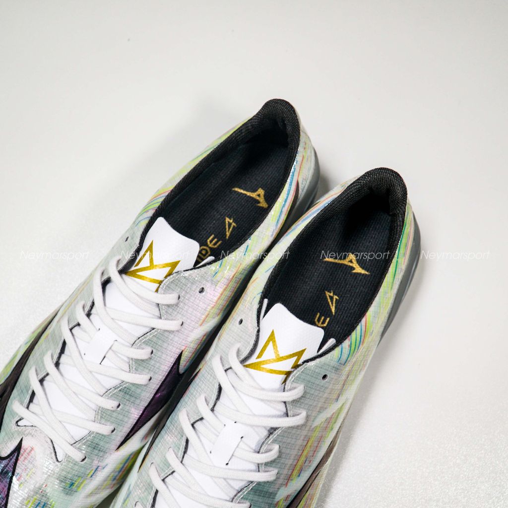Giày đá bóng Mizuno Alpha II Pro FG/AG Frontier Pack - White/Silver Iridescent/Black P1GA256409