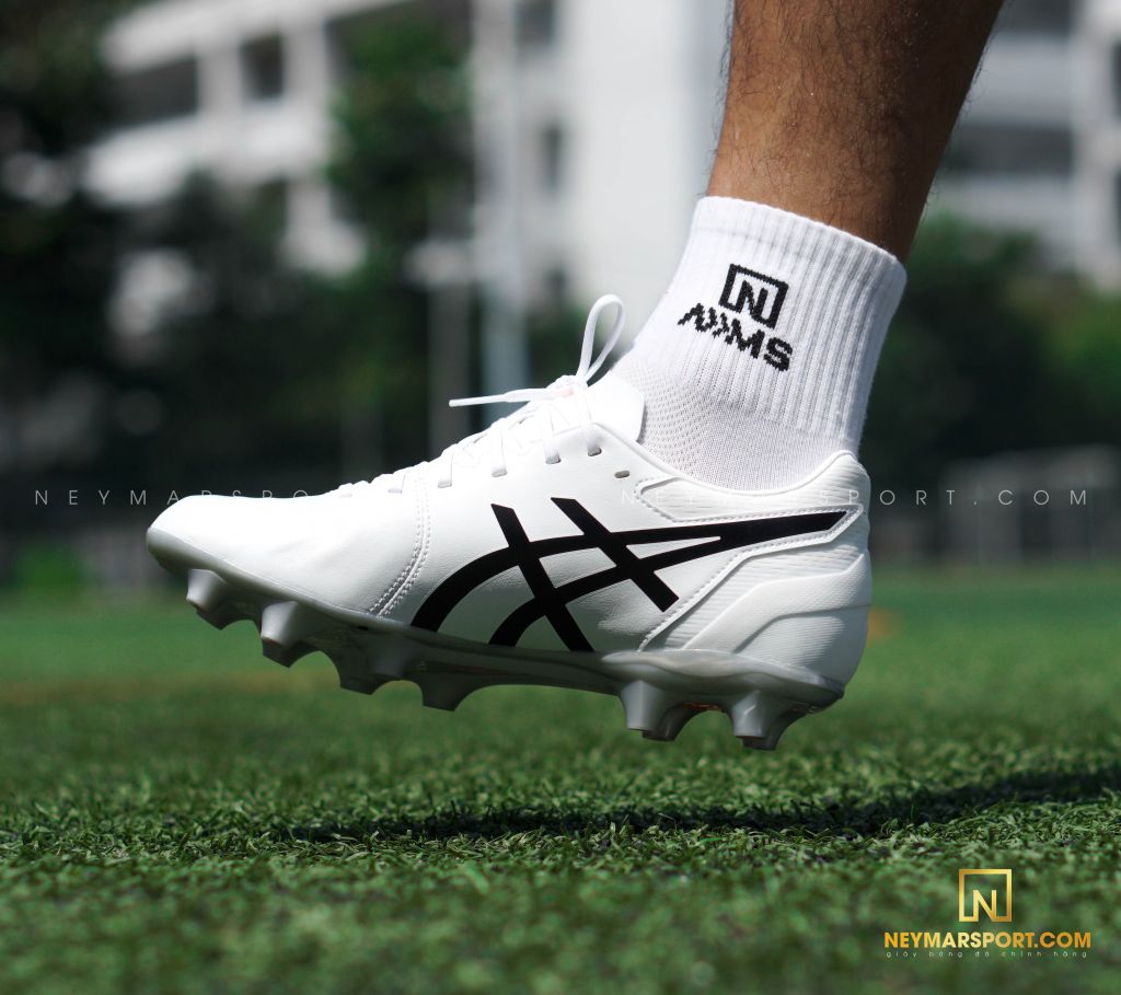 ASICS DS LIGHT WD FG - White/Black