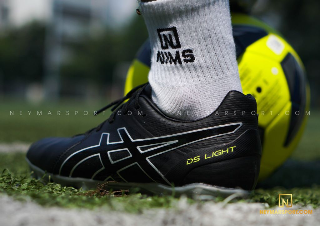 ASICS DS LIGHT WD FG - Black/Black