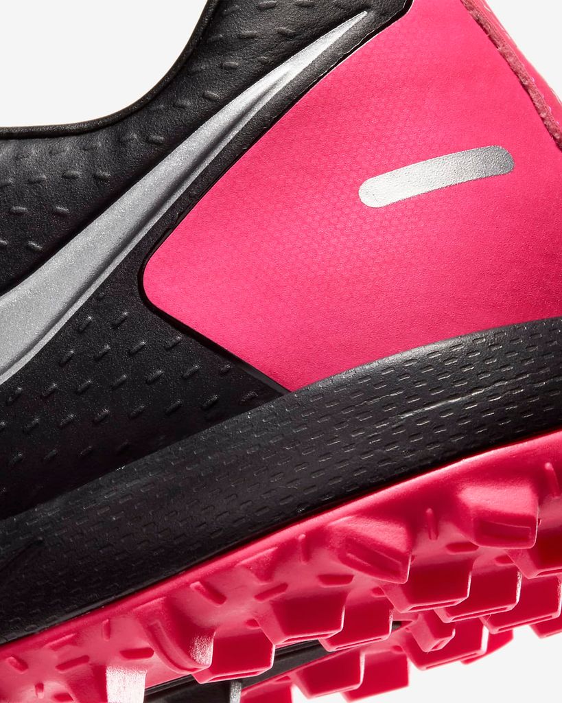 NIKE PHANTOM GT ACADEMY TF - BLACK/METALLIC SILVER/PINK BLAST