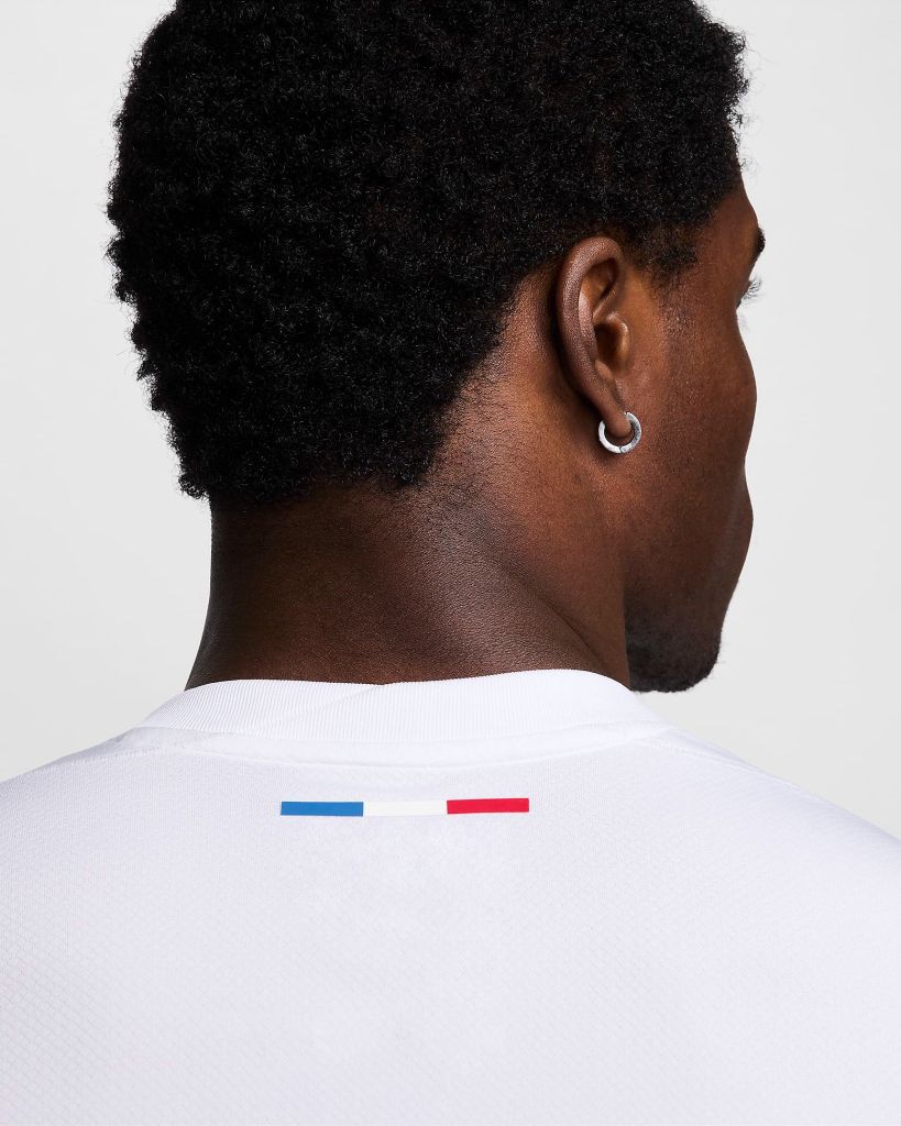 Áo bóng đá chính hãng Nike Paris Saint-Germain sân khách 2024/25 FN8781-101