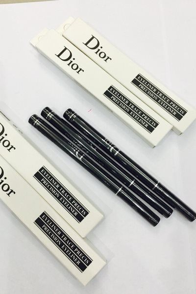 Mắt Nước Dior