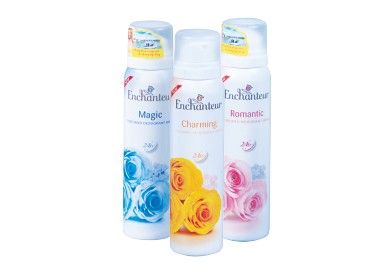 Xịt khử mùi hương nước hoa  Enchanteur Charming 75ml