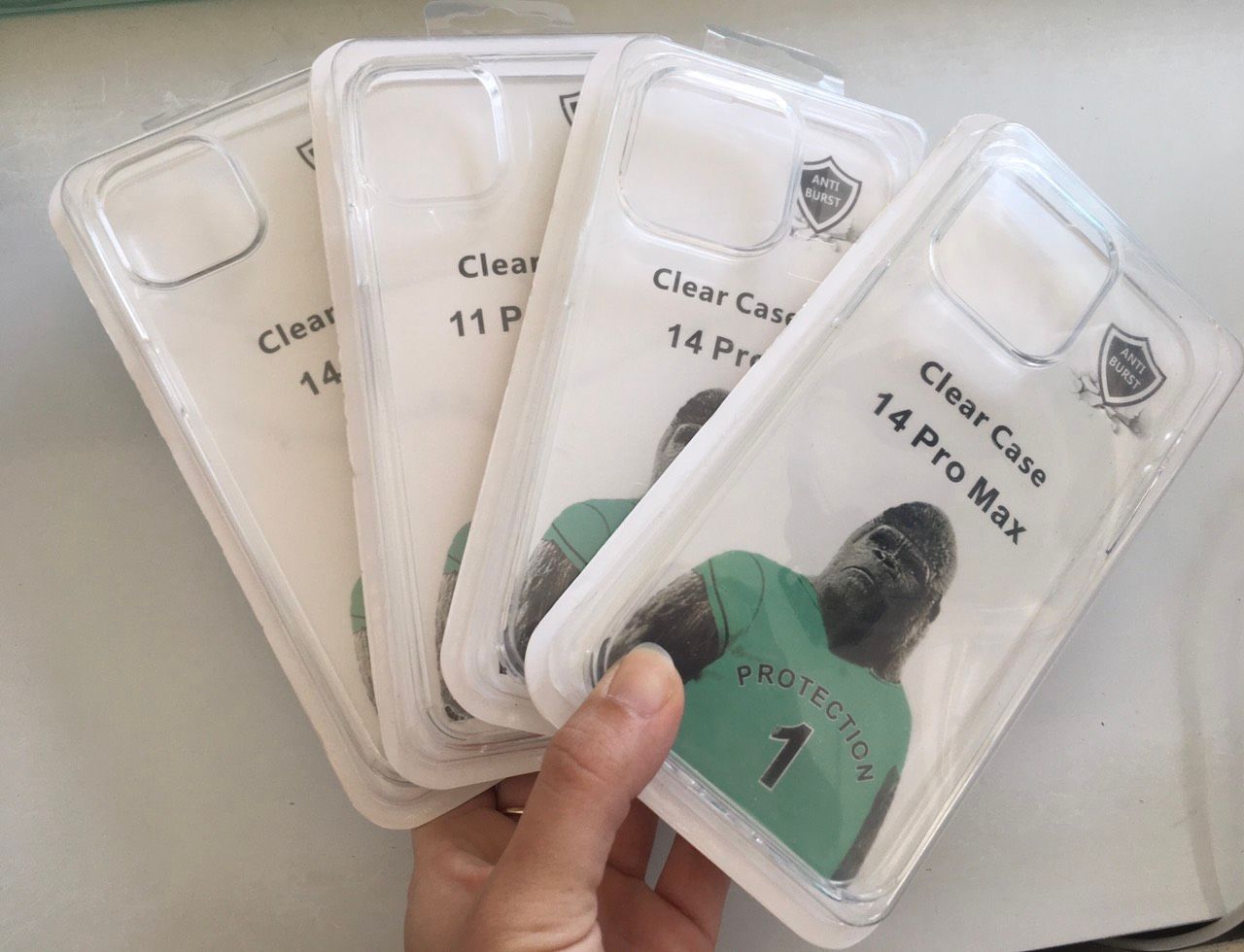 Ốp lưng cứng trong viền dẻo Kingkong iPhone