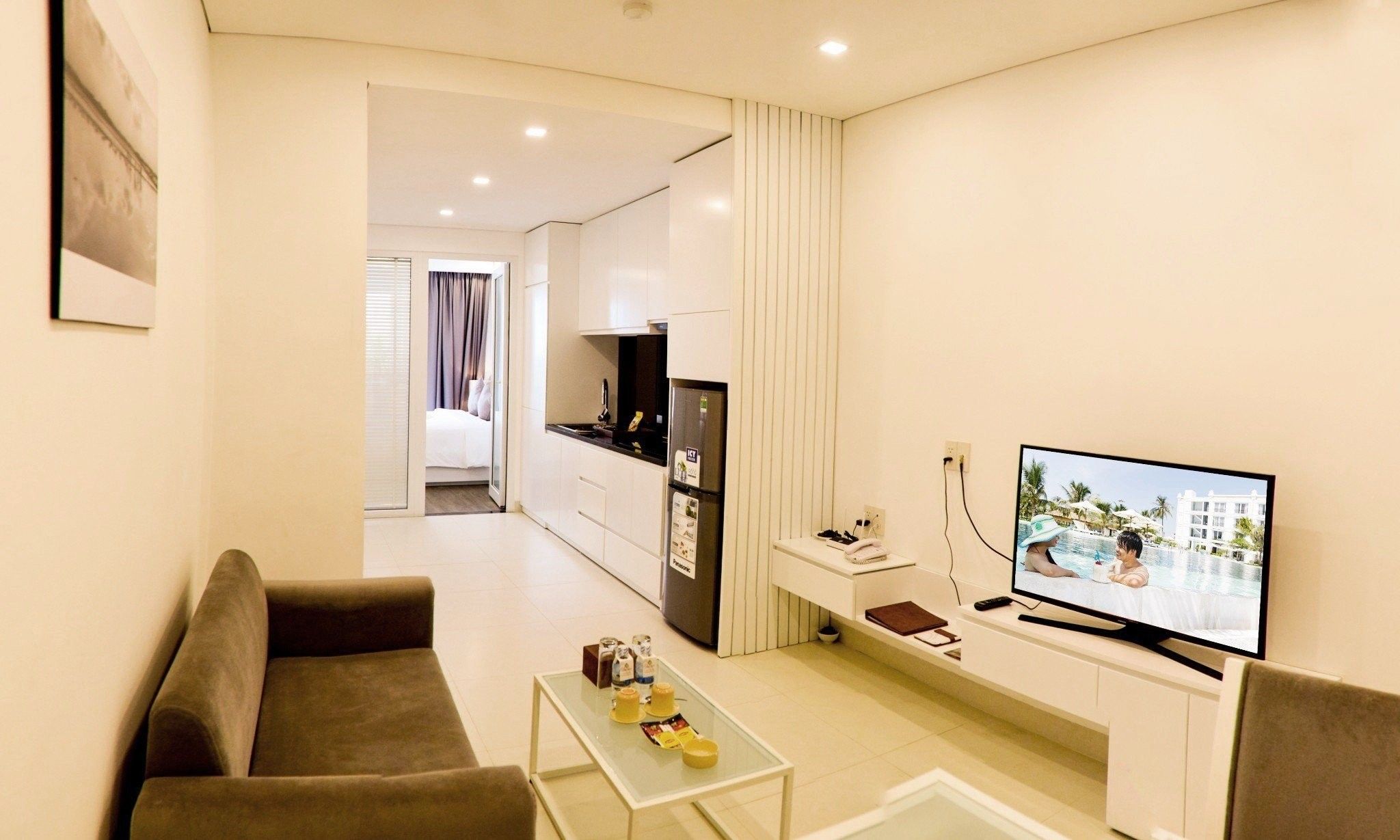 UMA EXECUTIVE SUITE