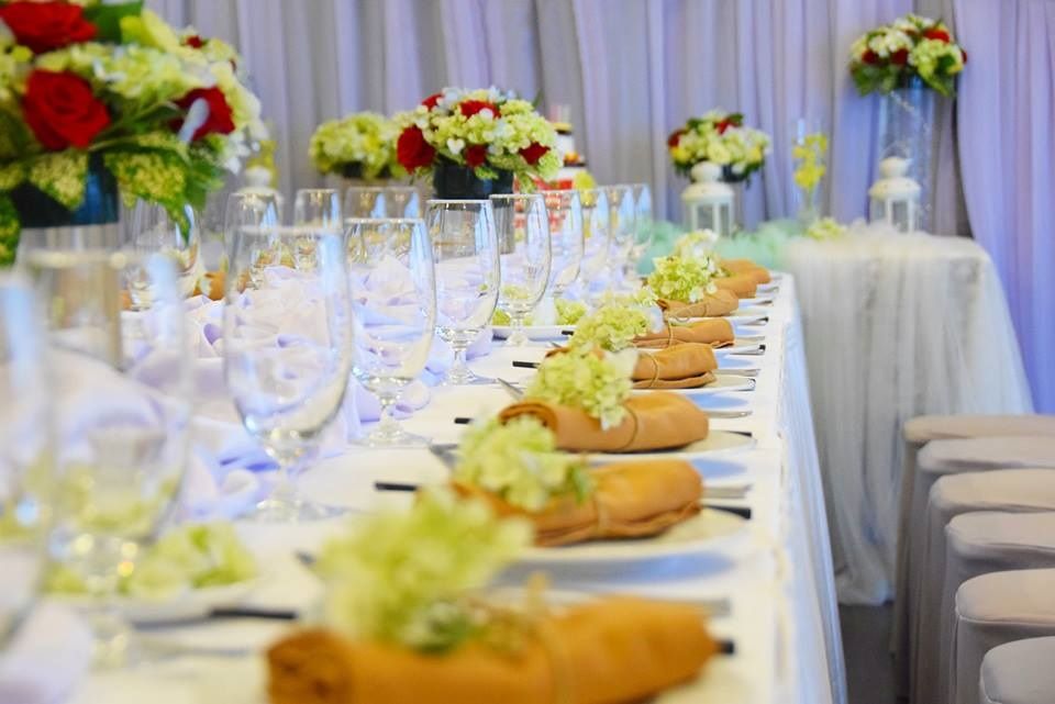 S-VIP DINING ROOM