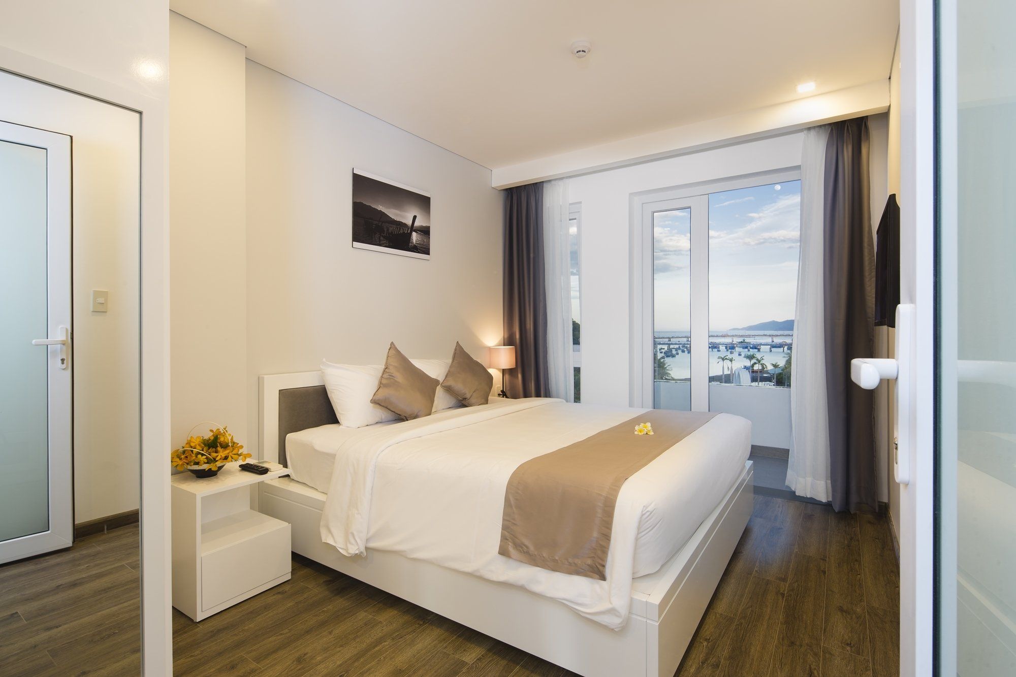 UMA CENTRAL SUITE