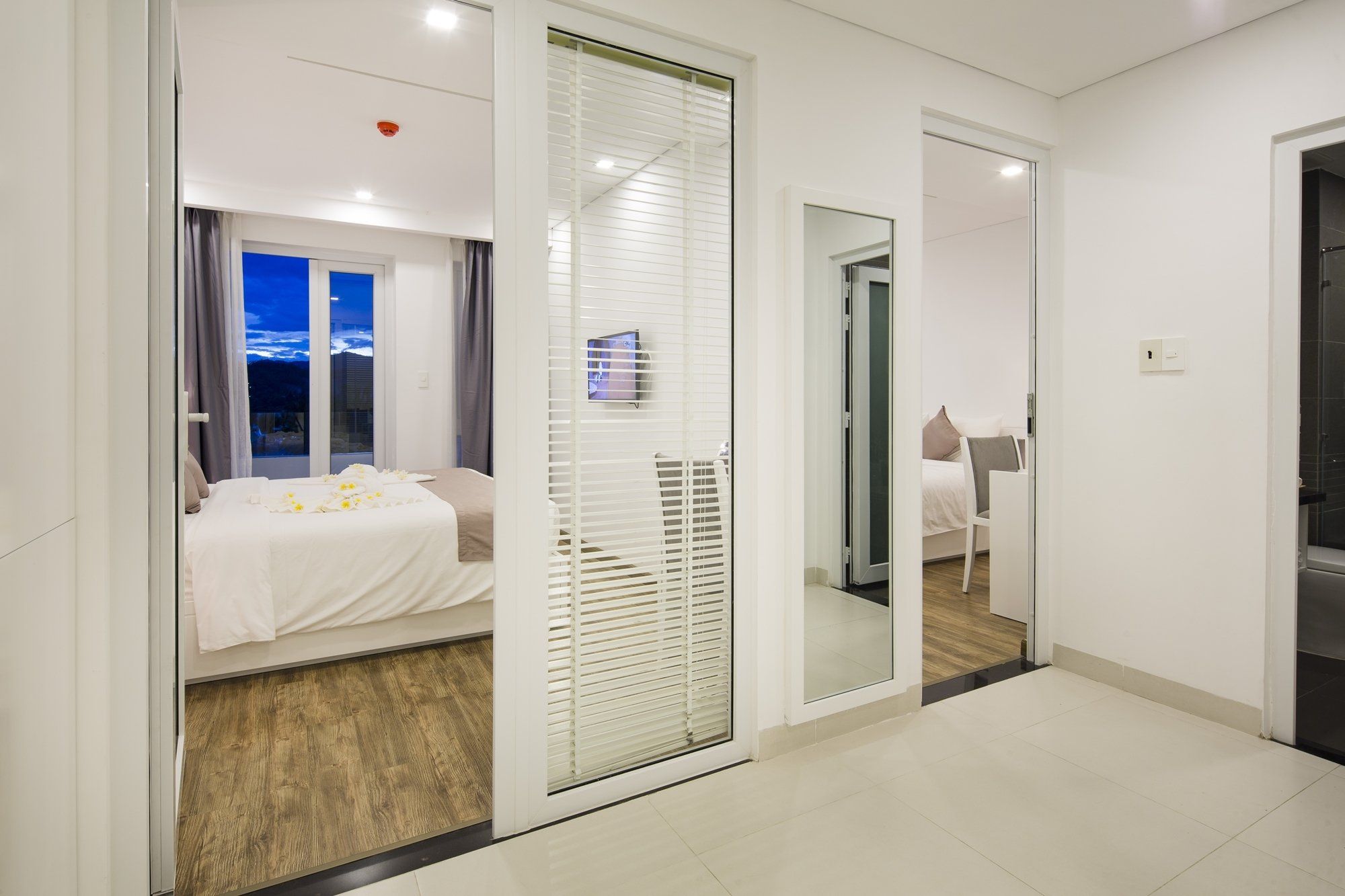 UMA EXECUTIVE SUITE
