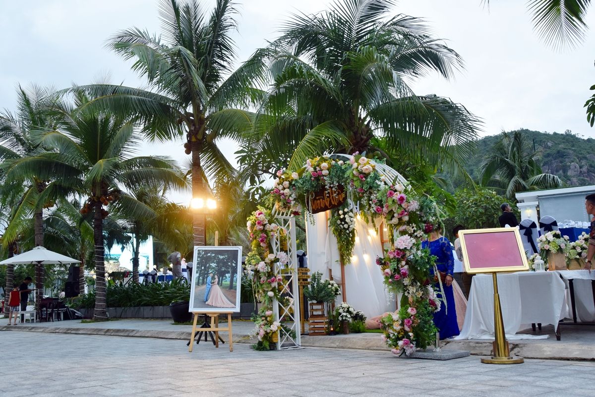 WEDDING DECORATION