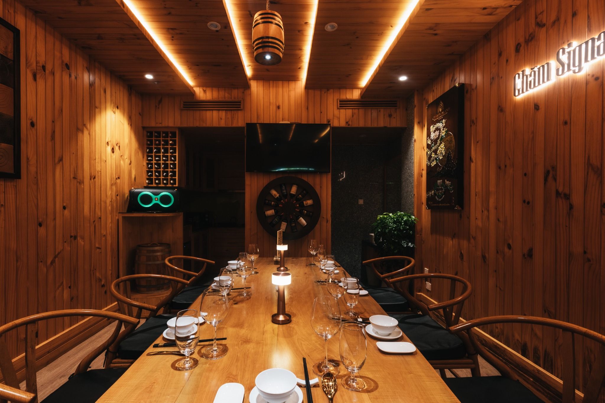 CHĂM SIGNATURE (Dining Room)