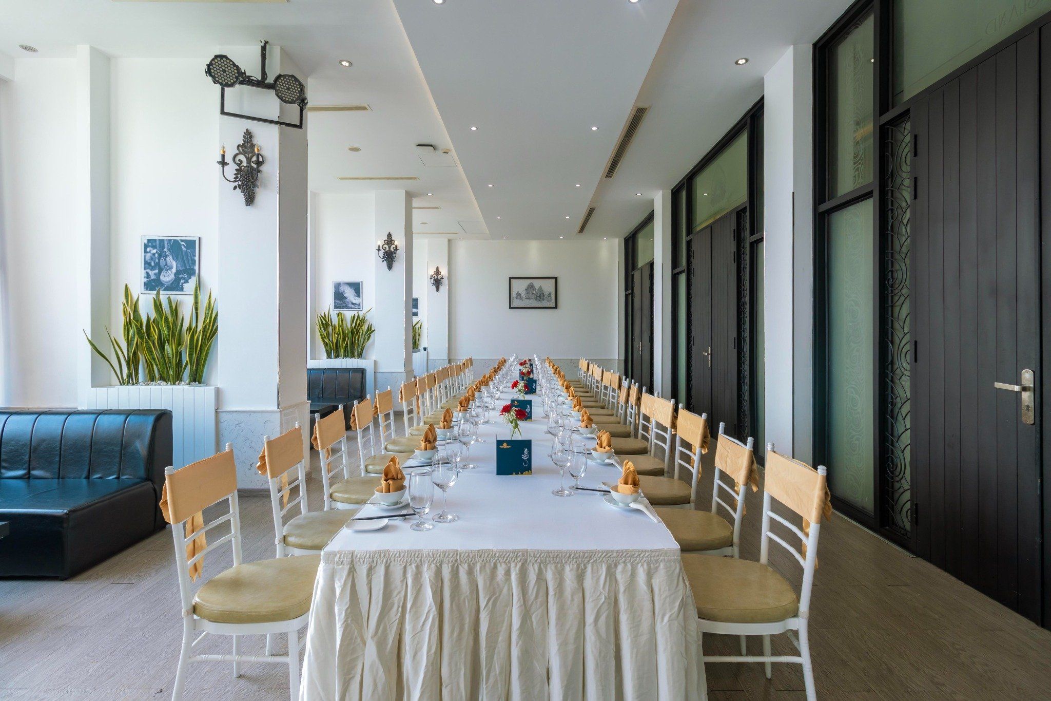 TERRA DINING